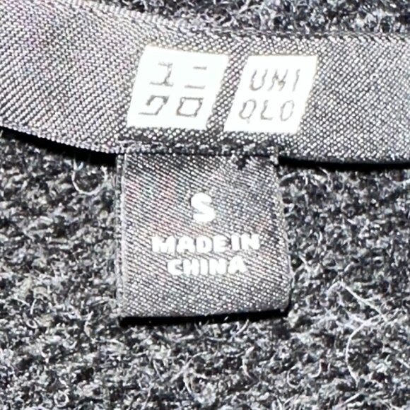 Uniqlo Hooded Wool Coat – Size S（fits M)  Dark Gray - Picture 6 of 11